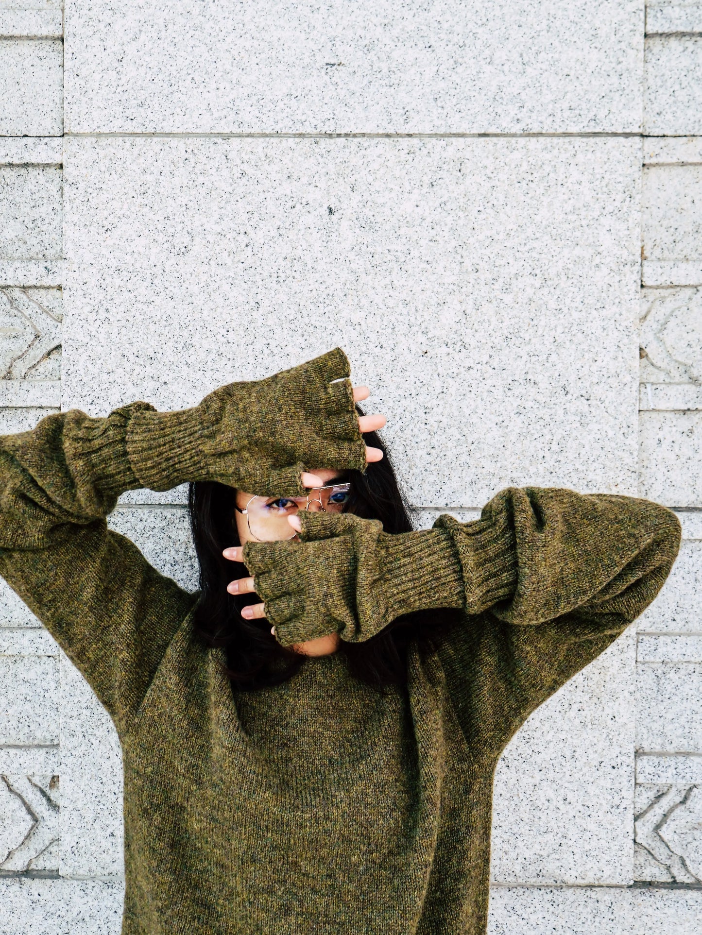 FUMIKA_UCHIDA / SHETLAND FINGERLESS GLOVES / KHAKI FUMIKA_UCHIDA 601 | オンラインストア