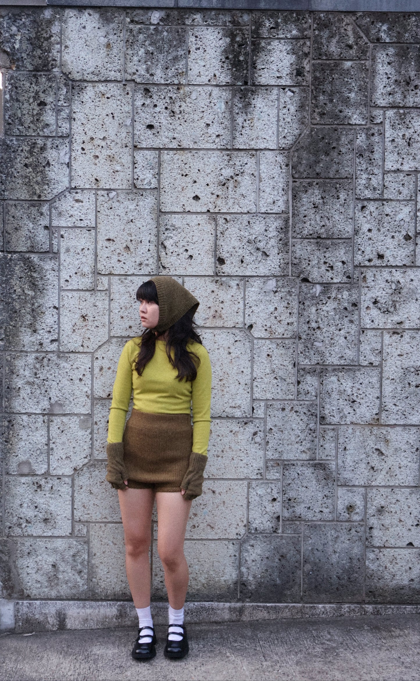 FUMIKA UCHIDA / SHETLAND HAND KNITTED KERCHIEF / TOP KHAKI FUMIKA UCHIDA 601 | オンラインストア