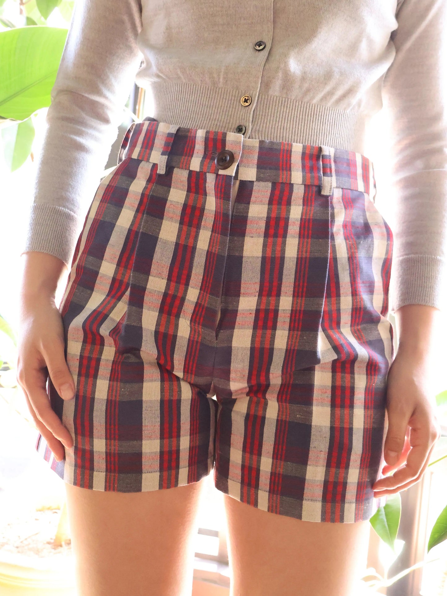Natures of Conflict / Campus Shorts / Navy/Red Natures of Conflict 601 | オンラインストア