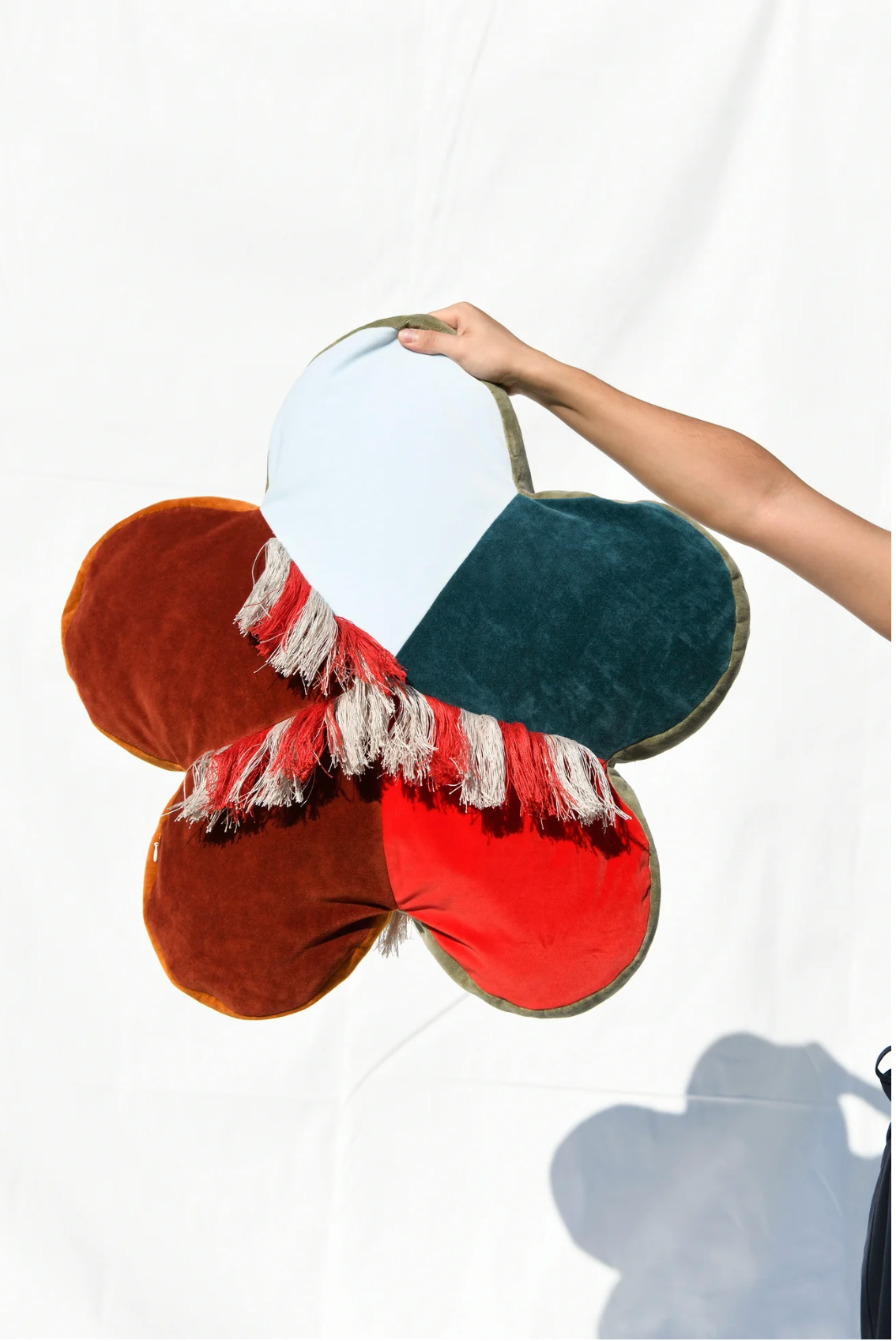 WIENER TIMES / WW CUSHION JASMINE RIVIERA