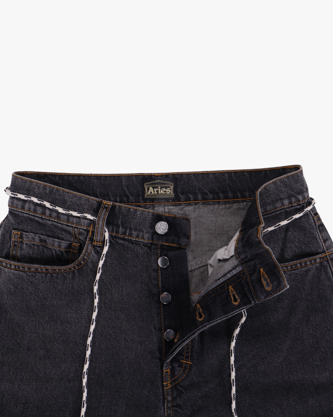 Aries / Washed Lilly Jean / Black