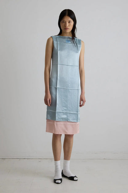 Commission / CREASED LAB DRESS / DUSTY BLUE Commission 601 | オンラインストア