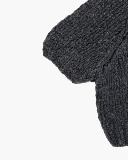 FUMIKA UCHIDA / HAND KNITTED SHORT SLEEVE SWEATER / CHARCOAL – 601 FUMIKA UCHIDA / HAND KNITTED SHORT SLEEVE SWEATER / CHARCOAL – 601