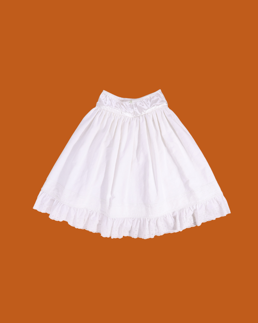 FUMIKA UCHIDA / MATELASSE MIDI SKORT / WHITE