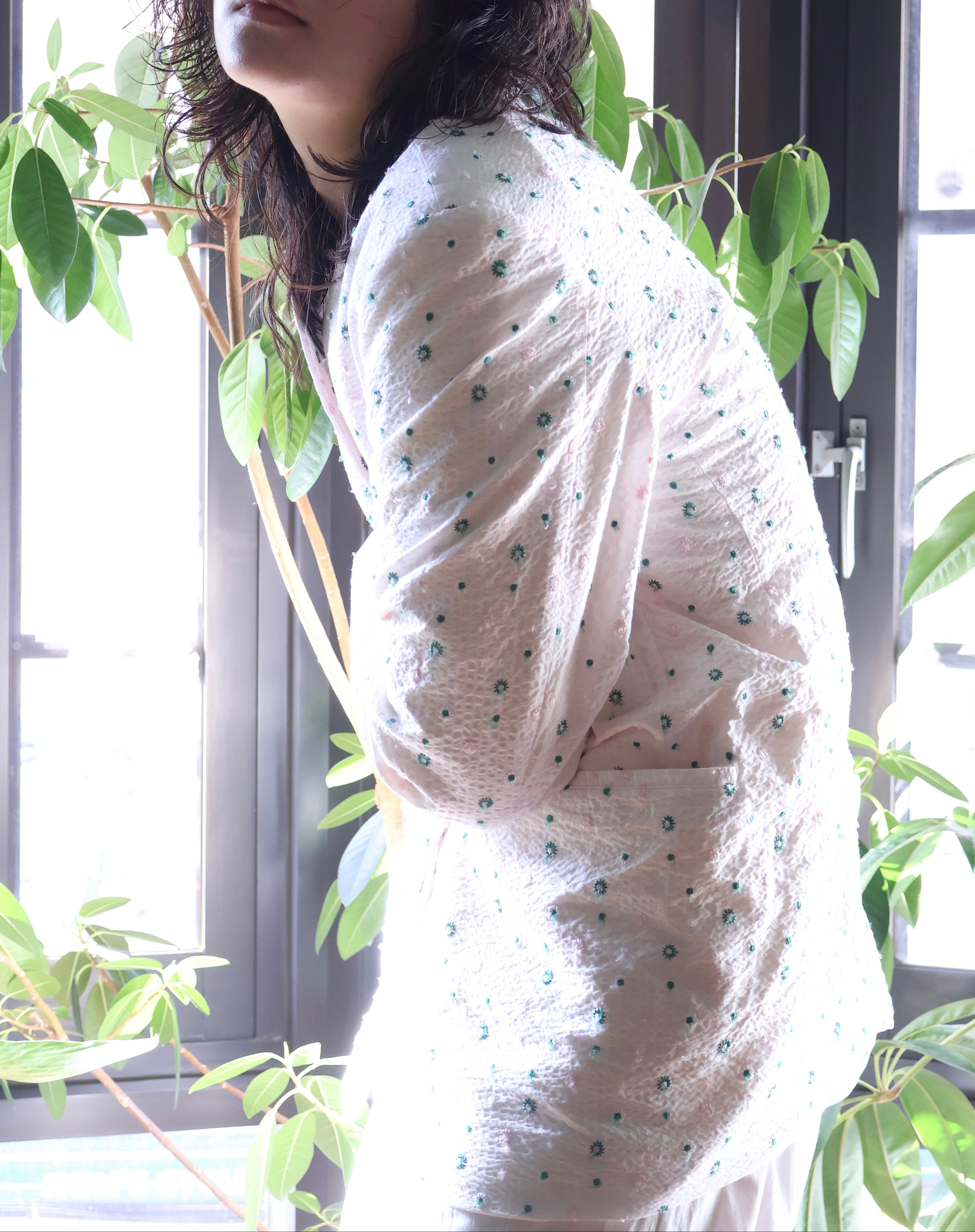 FUMIKA UCHIDA / SEERSUCKER NOTCHED LAPEL SINGLE JACKET / POWDER