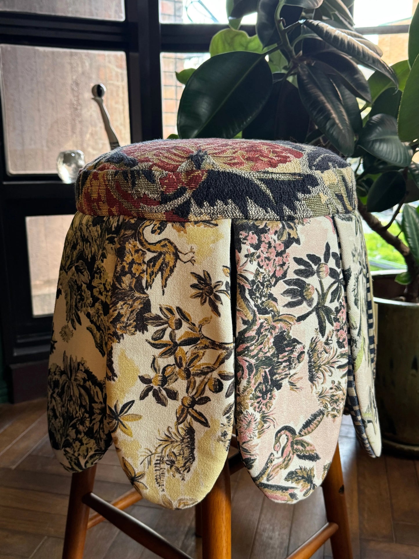 WIENER TIMES / RENÉ MAGRITTE LISIEUX TAPESTRY wienertimes - 601 | 京都ウィメンズセレクトショップ