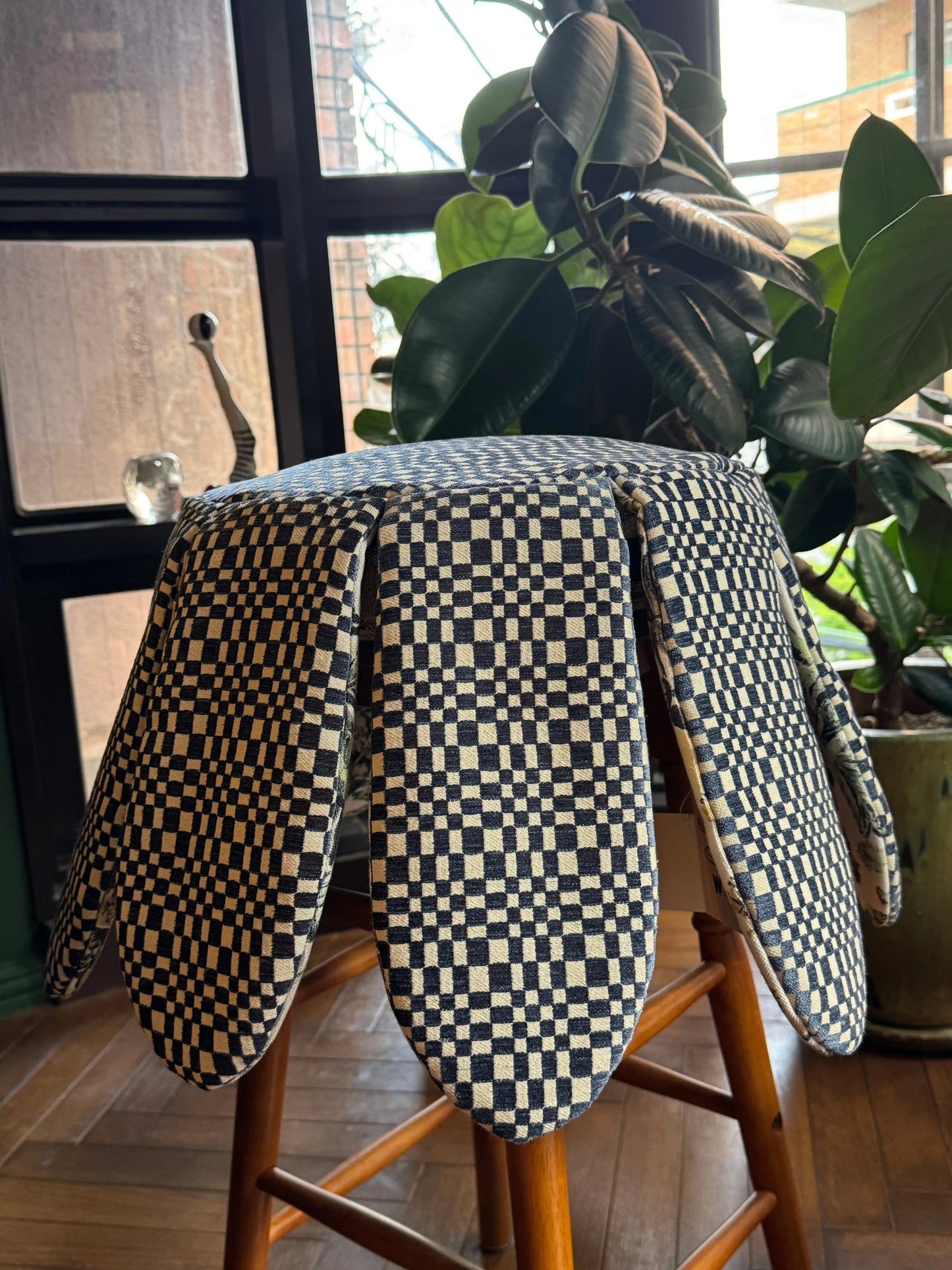 WIENER TIMES / RENÉ MAGRITTE LISIEUX TAPESTRY wienertimes - 601 | 京都ウィメンズセレクトショップ